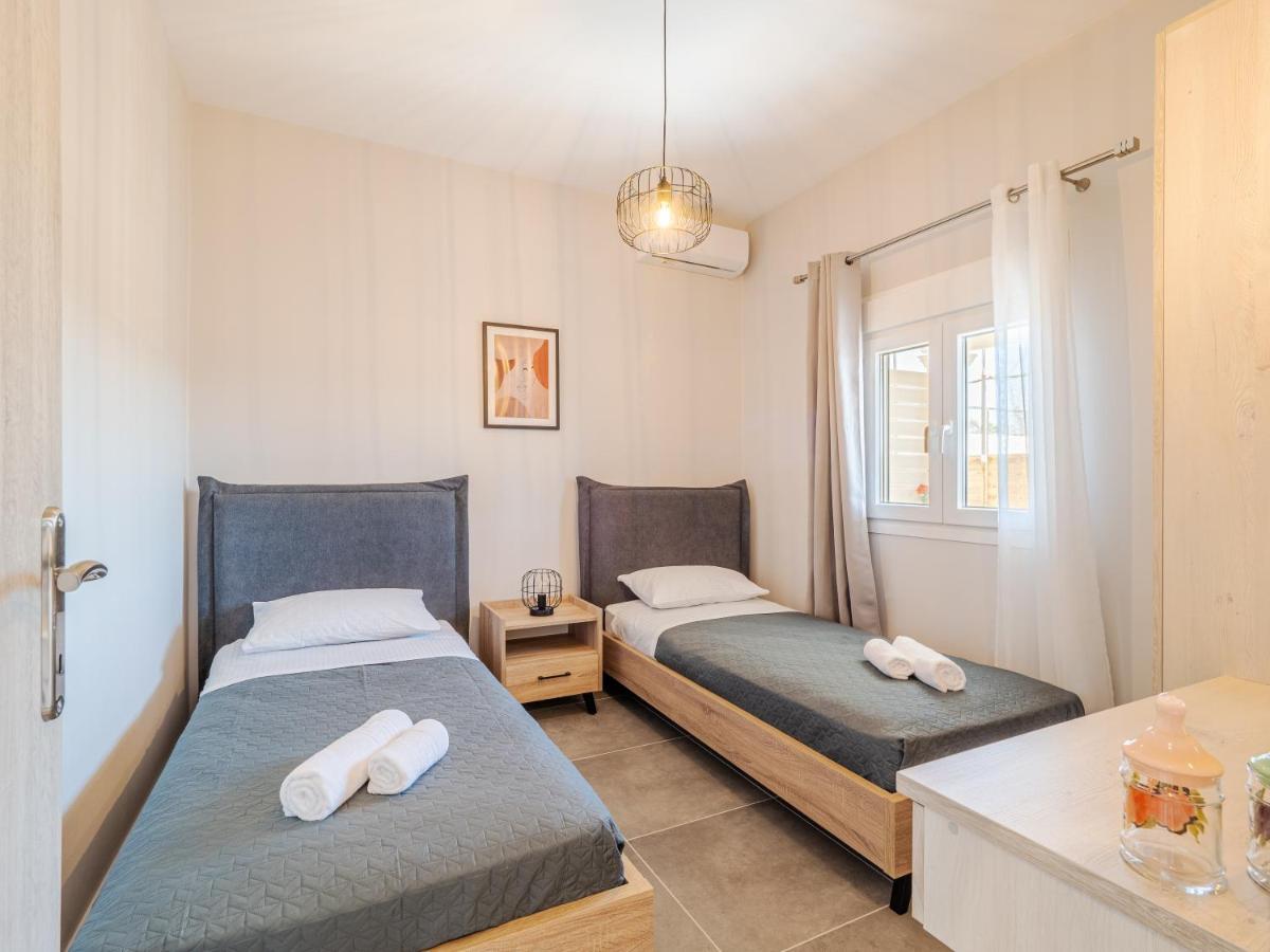 M&K - Maria'S Stylish Apartment Near Alykes Beach Corfu  Extérieur photo