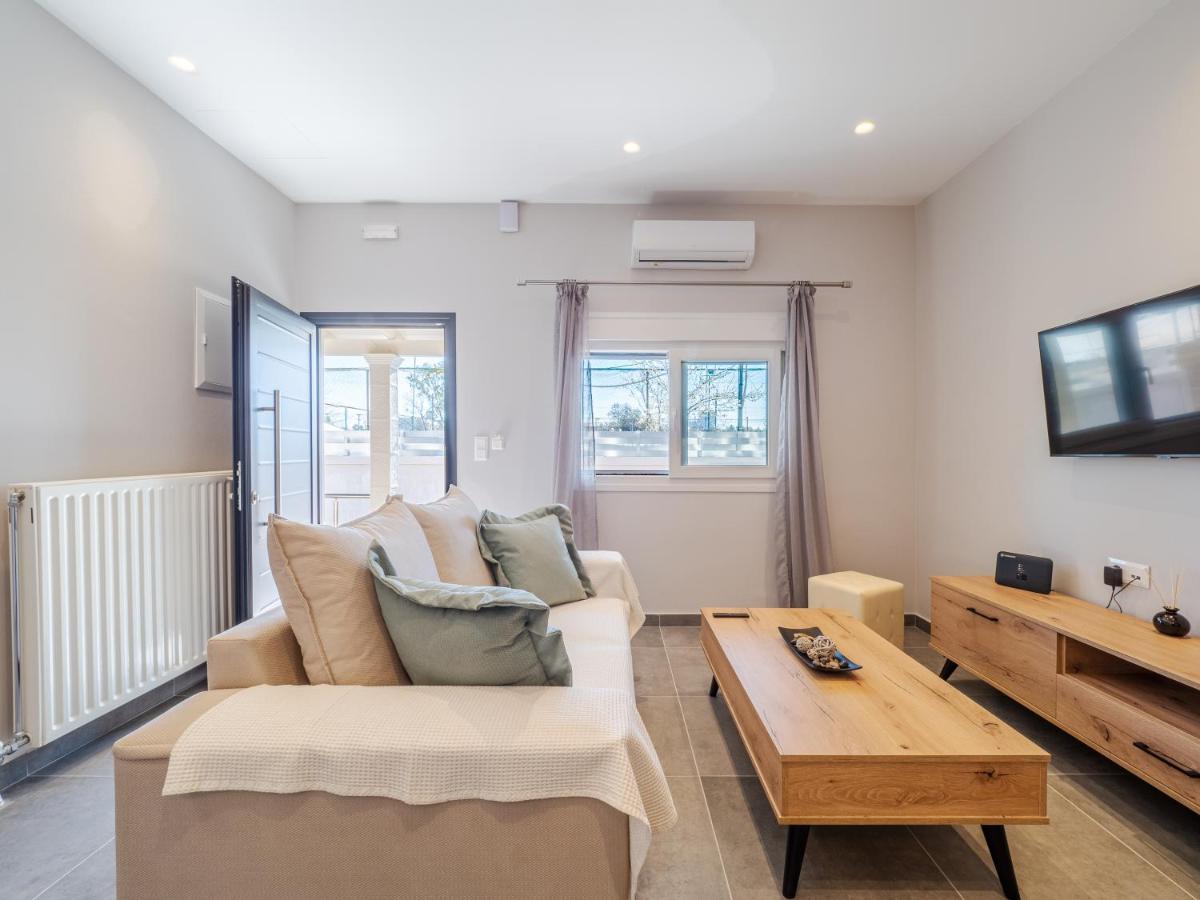M&K - Maria'S Stylish Apartment Near Alykes Beach Corfu  Extérieur photo